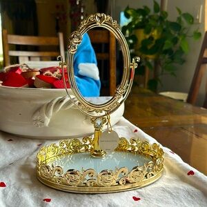 Bath and Body Works X Disney Mirror Tray 💛🥀